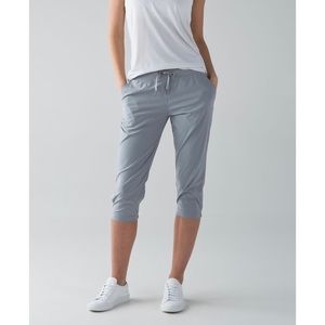 Lululemon Studio Crop II Unlined *like new*